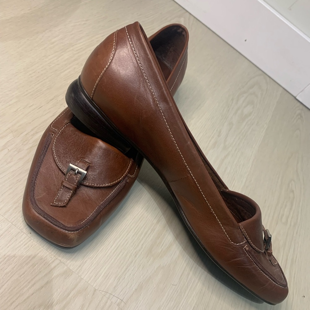Naturalizer leather loafers 9.5W